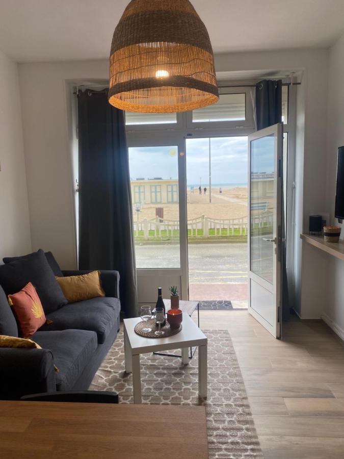 Paradis Les Pieds Sur Le Sable Trouville Palace Экстерьер фото